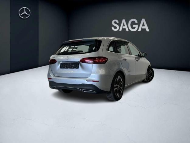 MERCEDES-BENZ B 180 Luxury Line  