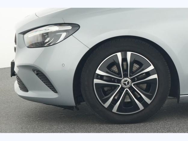 MERCEDES-BENZ B 180 Luxury Line  