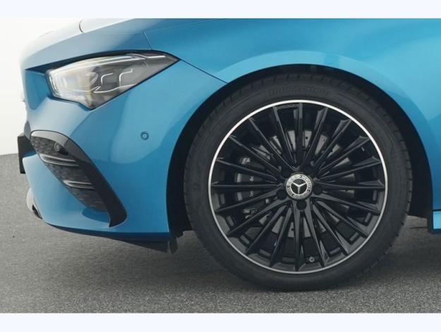 MERCEDES-BENZ CLA-Klasse CLA 220 4MATIC Coupé AMG Line