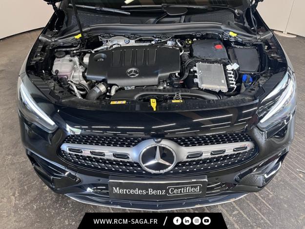 MERCEDES-BENZ GLA 200 d AMG Line  GLA 200 d AMG Line