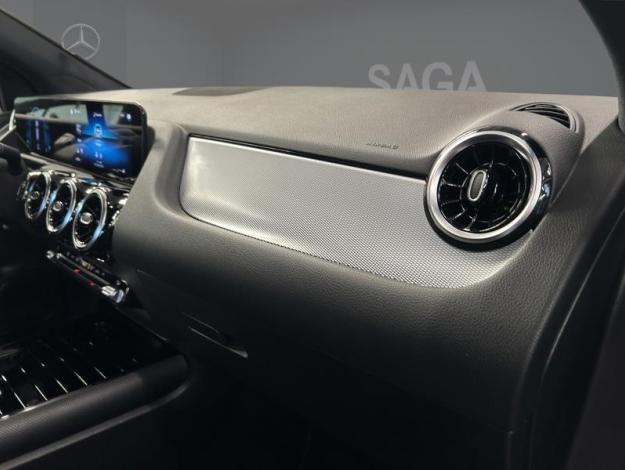 MERCEDES-BENZ GLA-Klasse GLA 180