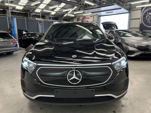 MERCEDES-BENZ EQA 250 Business Edition  