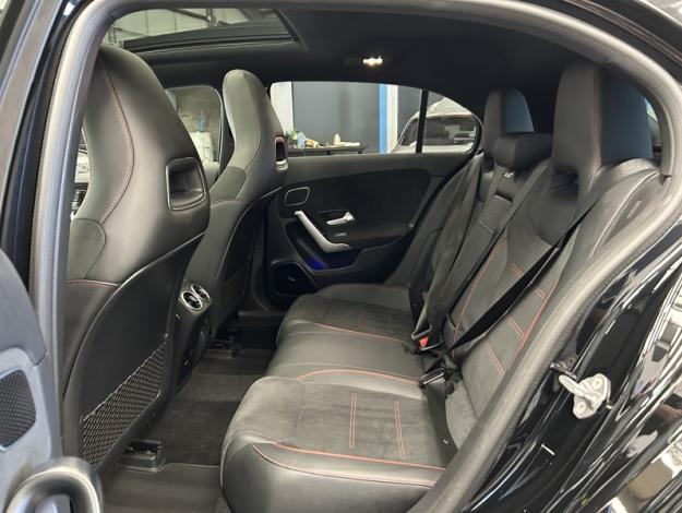 MERCEDES-BENZ A 200 d AMG Pack Night Pano  