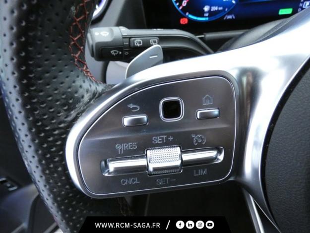 MERCEDES-BENZ GLA 250 e AMG Line  