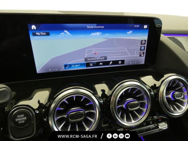 MERCEDES-BENZ GLA 250 e AMG Line  