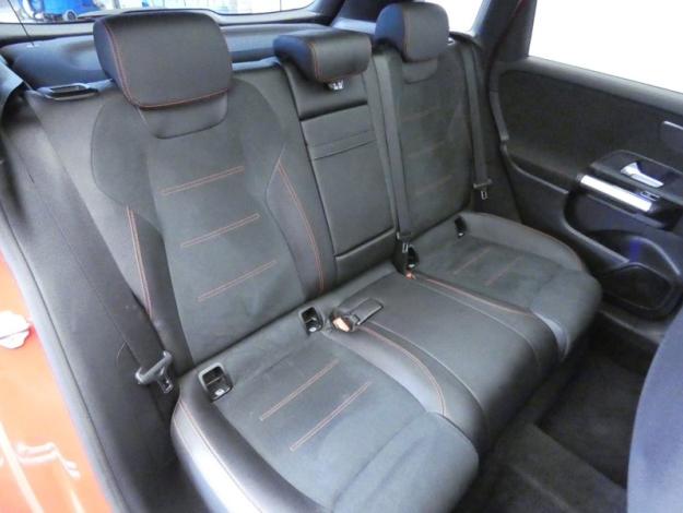 MERCEDES-BENZ Classe B 200 d AMG Line Edition  