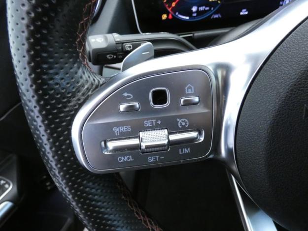MERCEDES-BENZ Classe B 200 d AMG Line Edition  