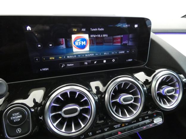 MERCEDES-BENZ Classe B 200 d AMG Line Edition  