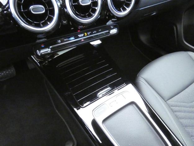 MERCEDES-BENZ Classe A 180 d Progressive Line  