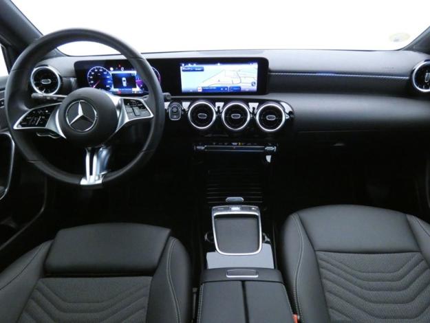 MERCEDES-BENZ Classe A 180 d Progressive Line  