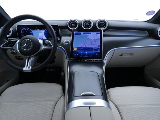 MERCEDES-BENZ GLC SUV GLC 300 e Hybrid EQ 4MATIC Avantgarde Line  GLC 300 e Hybrid EQ 4MATIC Avantgarde Line