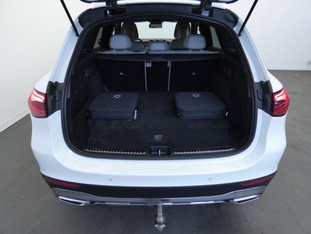 MERCEDES-BENZ GLC SUV GLC 300 e Hybrid EQ 4MATIC Avantgarde Line  GLC 300 e Hybrid EQ 4MATIC Avantgarde Line