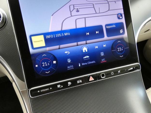 MERCEDES-BENZ GLC SUV GLC 300 e Hybrid EQ 4MATIC Avantgarde Line  GLC 300 e Hybrid EQ 4MATIC Avantgarde Line