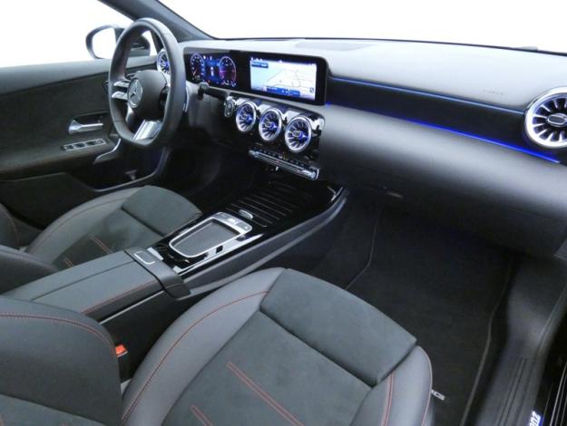 MERCEDES-BENZ Classe A 200 d AMG Line  