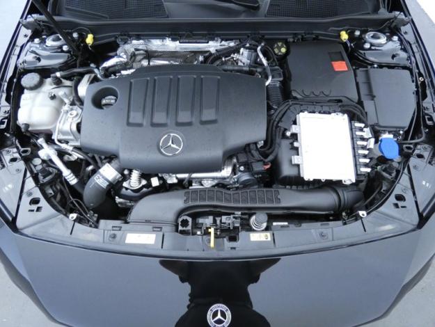 MERCEDES-BENZ Classe A 200 d AMG Line  