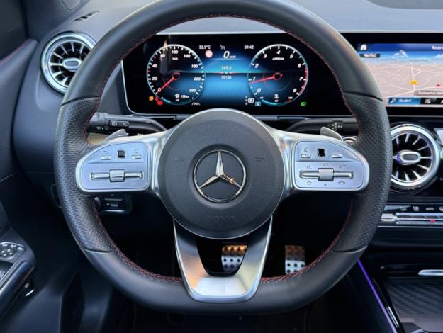 MERCEDES-BENZ Classe B 200 AMG Line Edition  
