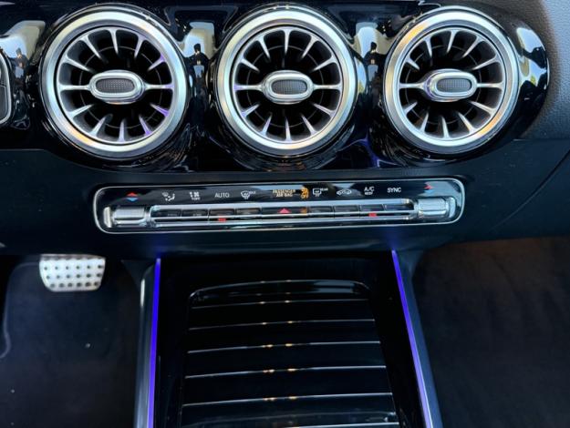 MERCEDES-BENZ Classe B 200 AMG Line Edition  