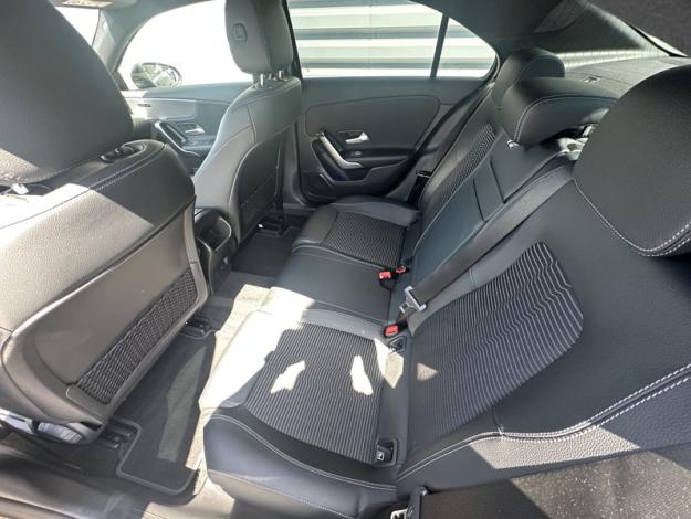 MERCEDES-BENZ Classe A 180 Berline Progressive Line  