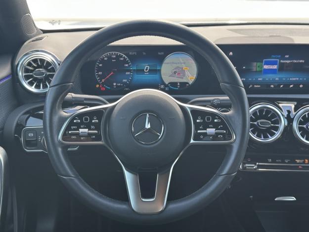 MERCEDES-BENZ Classe A 180 Berline Progressive Line  
