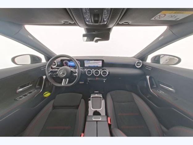 MERCEDES-BENZ A 250 e AMG Pack Night Pano  