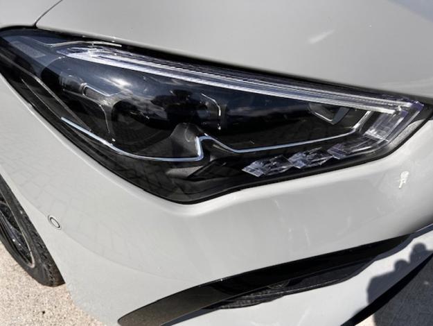 MERCEDES-BENZ CLA 180 Shooting Brake Star Edition - SAGA Huy (+32 85 23 69 00) 