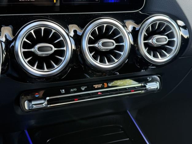 MERCEDES-BENZ Classe B 200 d Progressive Line Edition  Classe B/247 Classe B 200 d Progressive Line Edition