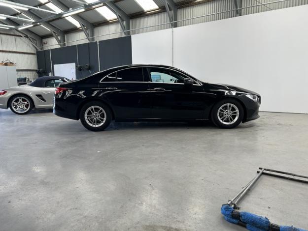 MERCEDES-BENZ CLA 180 Coupé MBUX  