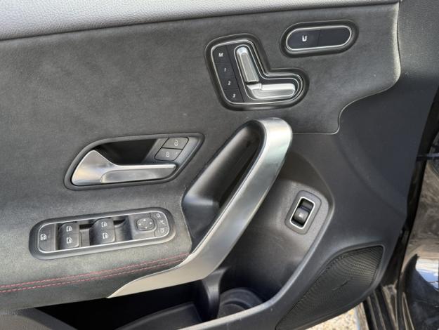 MERCEDES-BENZ Classe A 250 e AMG Line  