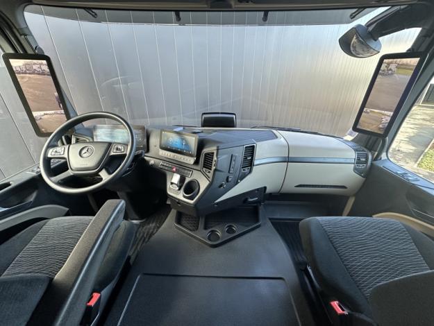 MERCEDES-BENZ ACTROS 1845 LS streamspace 2.3m   ACTROS 1845 LS streamspace 2.3m
