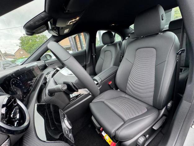 MERCEDES-BENZ CLA-Klasse CLA 250 e Coupé Business Line