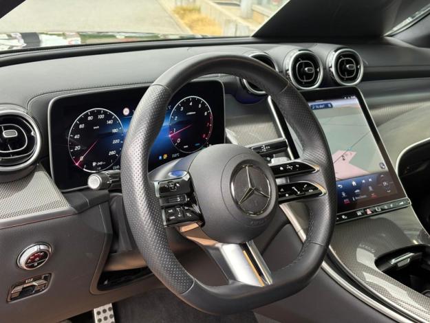 MERCEDES-BENZ GLC 200 Coupé 4MATIC AMG Pack Night Pano Burmester  