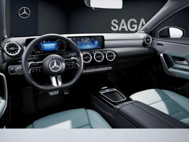 MERCEDES-BENZ A 200   AMG Line