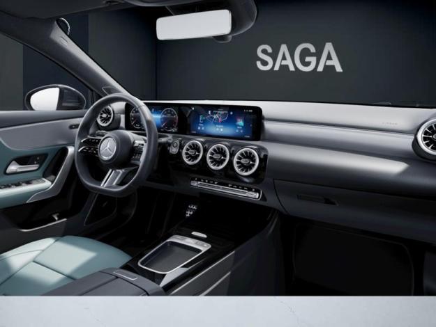 MERCEDES-BENZ A 200   AMG Line