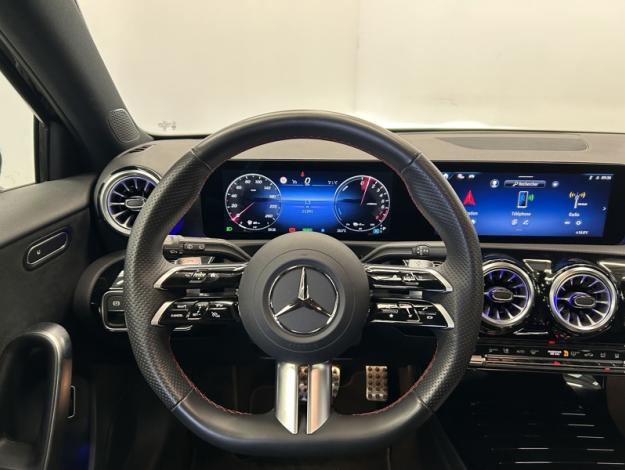 MERCEDES-BENZ A 250 e Pack AMG Pack Night Pano  