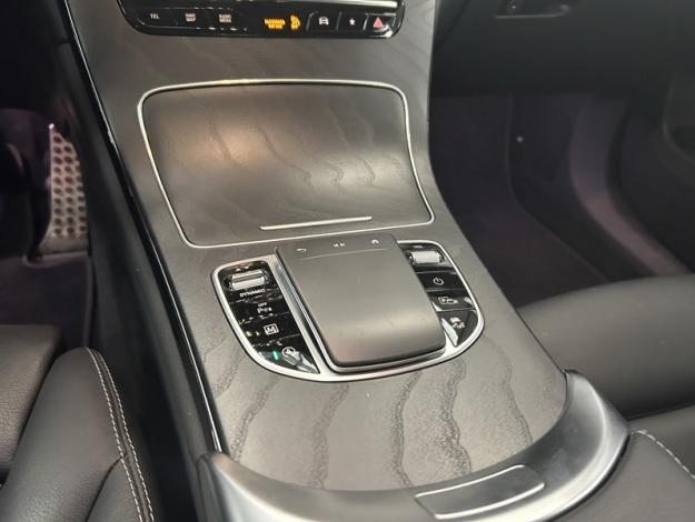 MERCEDES-BENZ GLC 220 d 4Matic AMG Pack Night Toit Pano  