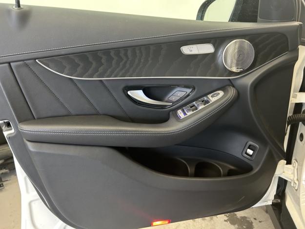 MERCEDES-BENZ GLC 220 d 4Matic AMG Pack Night Toit Pano  