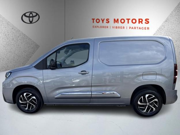 TOYOTA Proace City Medium 1.5L 130 D-4D BVA Start  PROACE CITY 1.5L 130 D 4D BVA STARTCONFORT LOOK