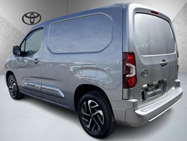 TOYOTA Proace City Medium 1.5L 130 D-4D BVA Start  PROACE CITY 1.5L 130 D 4D BVA STARTCONFORT LOOK