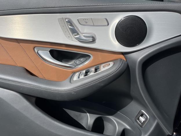 MERCEDES-BENZ GLC Coupé GLC 300de 4MATIC Coupé AMG Line  Classe GLC CP/253 GLC 300de 4MATIC CoupÚ AMG Line