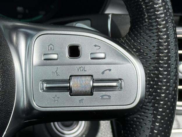 MERCEDES-BENZ GLC SUV GLC 300de 4MATIC SUV AMG Line  