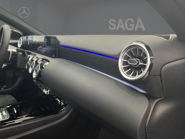 MERCEDES-BENZ A 250 e AMG Pack Night Pano  