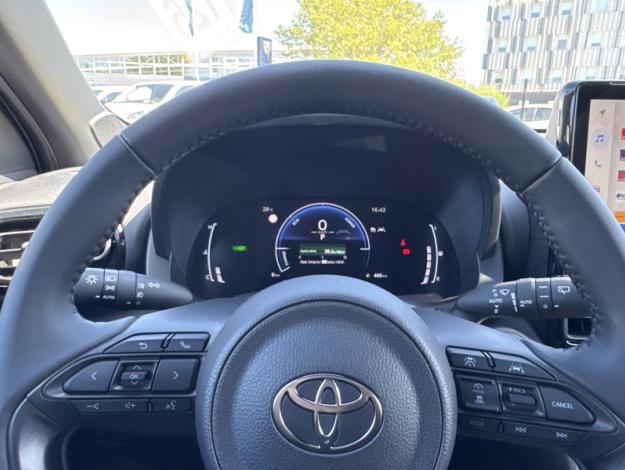 TOYOTA Yaris Cross Hybride 1.5 HYBRID 116H DESIGN AUTO  YARIS CROSS 116H 2WD DESIGNPACKCARGO VD MY25