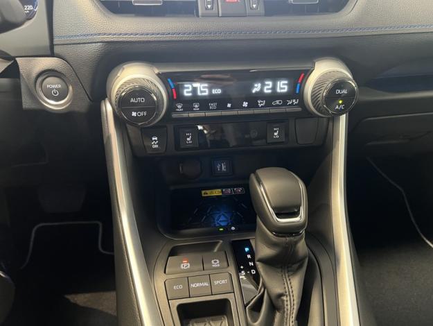 TOYOTA RAV4 Hybride Hybride 2WD 218ch Collection Access  RAV4 HYBRID 218CH 2WD COLLECTION TO ACCESS