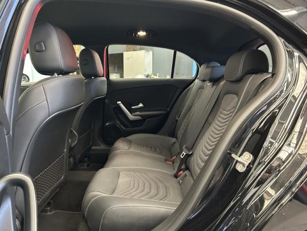 MERCEDES-BENZ A-Klasse A 180 Business Line