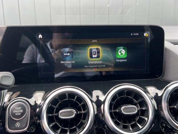 MERCEDES-BENZ GLA 200 d AMG Line  GLA 200 d AMG Line
