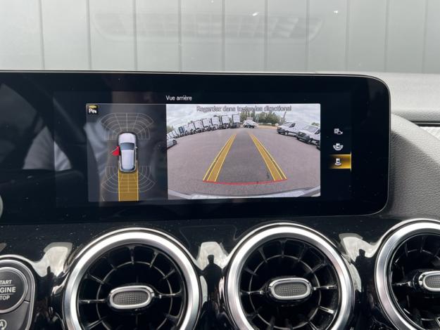 MERCEDES-BENZ GLA 200 d AMG Line  GLA 200 d AMG Line