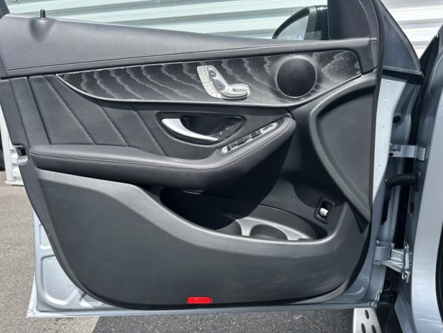 MERCEDES-BENZ GLC Coupé GLC 300de 4MATIC Coupé Business Line  