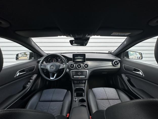 MERCEDES-BENZ GLA 180 d Inspiration  