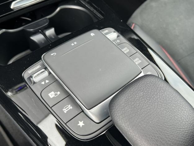 MERCEDES-BENZ Classe A 200 d AMG Line  