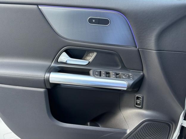 MERCEDES-BENZ EQA EQA 250 Edition